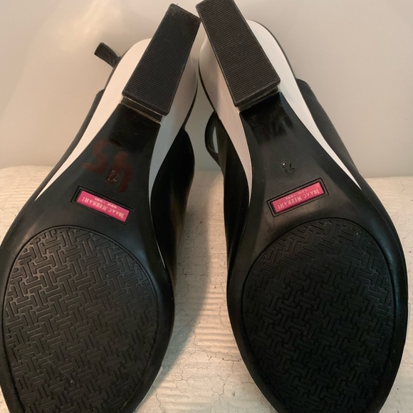 Black and white Isaac Mizrahi heels 7 1/2 - Picture 5 of 6